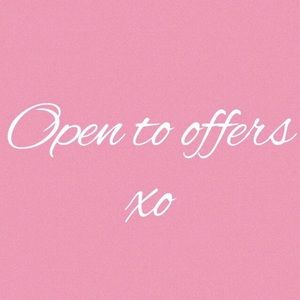 Love The Item But Not The Price?✨Open to Offers!✨